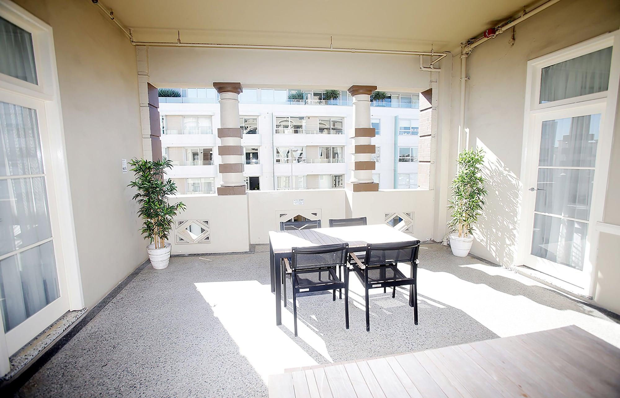 โฮเต็ล บอนได Hotel Bondi Beach ภายนอก รูปภาพ
